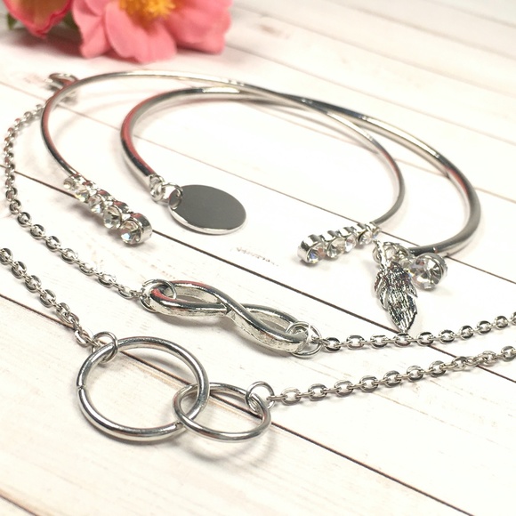 'Infinity' Bangle Bracelet Set (Silver) - Picture 2 of 4